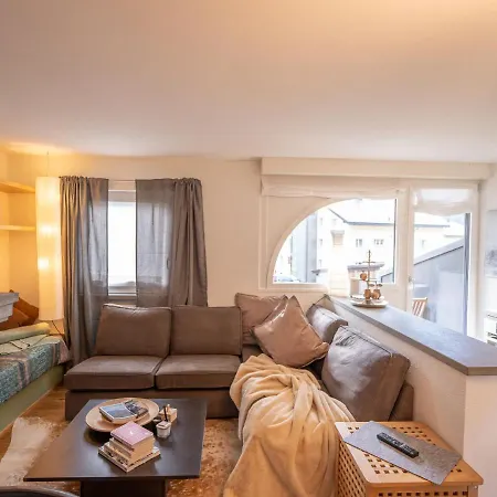 Appartamento Chesa Polaschin 4 - By Interhome *
