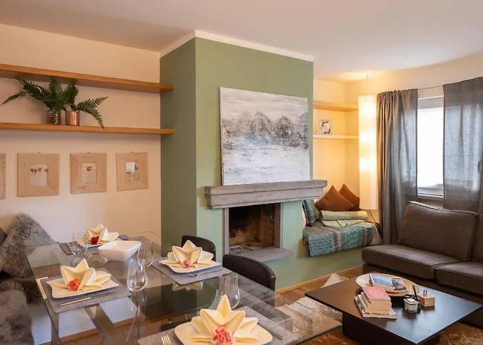 Апартаменты Chesa Polaschin 4 - By Interhome