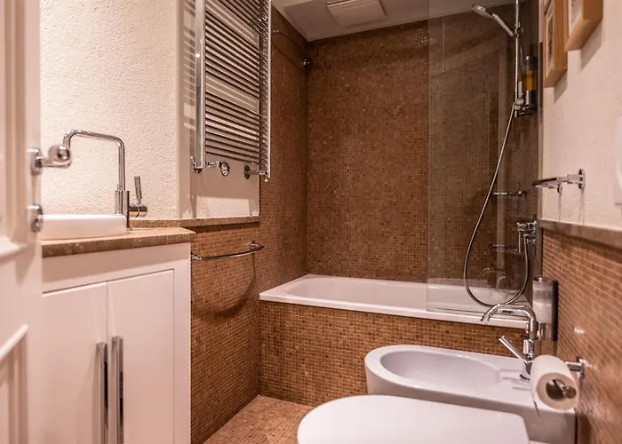 Chesa Polaschin 4 - By Interhome